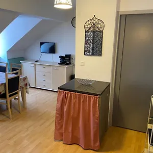 https://joli-appartement-4-6-personnes-cauterets-centre.midi-pyreneeshotels.com